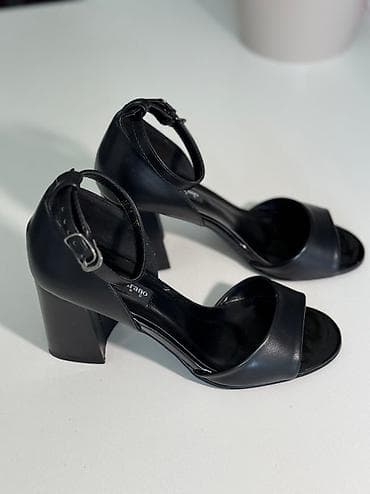 Босоножки 8 см Идеальное состояние (1 выход) Ооочень удобные 🩵 Размер at lalafo.kg Босоножки 8 см Идеальное состояние (1 выход) Ооочень удобные 🩵 Размер