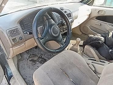 королла 1998: Toyota Corolla: 2000 г., 1.8 л, Механика, Бензин, Седан — 6
