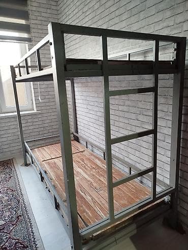 2 х ярусная кровать металлическая: Двухъярусная металлическая кровать каркасного типа. - Прочная сварная — 1
