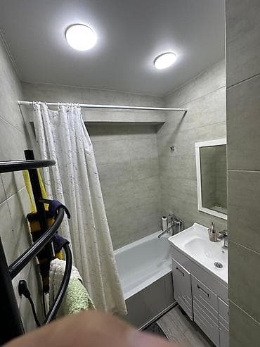 Недвижимость: 2 комнаты, 72 м², Кок-Жар ж/м Элитка, 3 этаж — 4