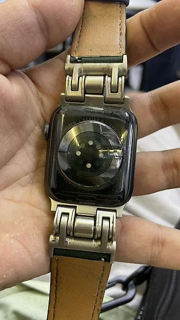samsung saat watch 6: Apple Watch Series 6 (GPS) Черный цвет 44 мм, зарядки хватает на день — 3