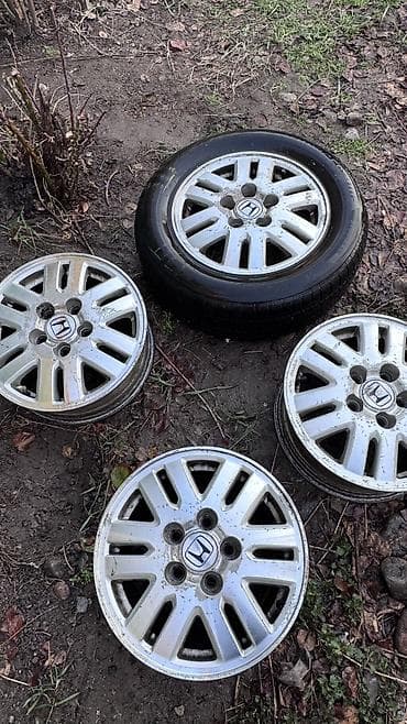 Литые Диски R 15 Honda, Комплект, отверстий - 5, Б/у at lalafo.kg Литые Диски R 15 Honda, Комплект, отверстий - 5, Б/у