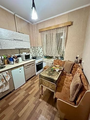 2 комнаты, 48 м², 105 серия, 2 этаж, Старый ремонт at lalafo.kg 2 комнаты, 48 м², 105 серия, 2 этаж, Старый ремонт
