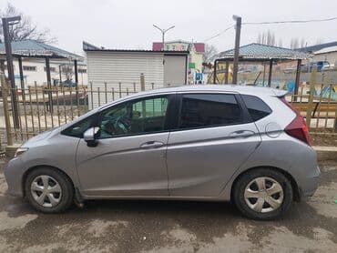 срочно куплю авто: Honda Fit: 2019 г., 1.5 л, Вариатор, Бензин, Хэтчбэк — 2