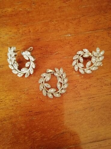 свадебные наборы ручной: Нежный красивый набор. Бижутерия. Не чернеют. Серёжки и кулон — 9