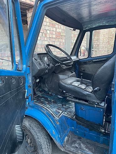 t max: Mercedes-Benz Спринтер: 1985 г., 3 л, Механика, Дизель, Бус — 3