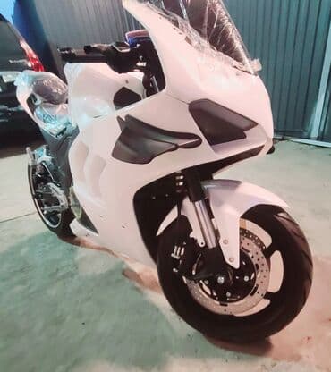 меняю на мотоцикл: Дукати v 4 .6000 квт 100 амп .Масло.00000 пробег — 5