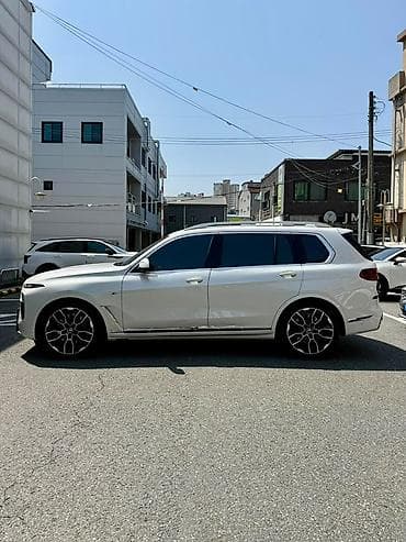 tur: BMW X7: 2023 г., 3 л, Автомат, Бензин, Кроссовер — 3