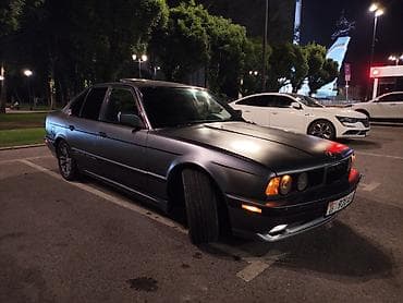 ош е34: BMW 5 series: 1990 г., 2 л, Кол менен иштөөчү, Бензин, Седан — 2