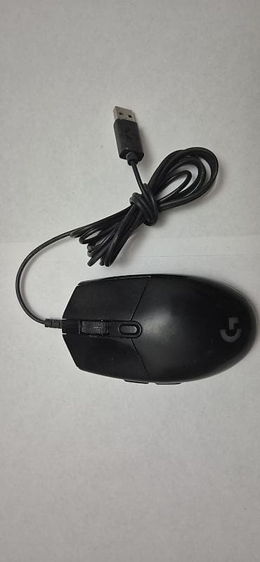 Игровая проводная мышь Logitech G102 LIGHTSYNC. б/у количество 15
