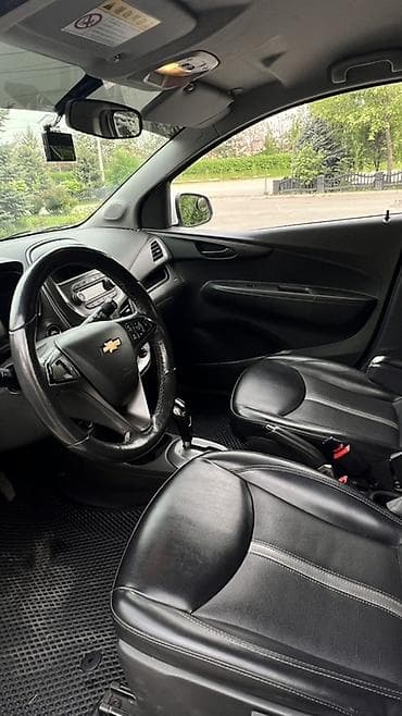 techno spark: Chevrolet Spark: 2018 г., 1 л, Вариатор, Бензин, Хэтчбэк — 7
