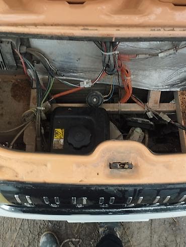 w211 e500: Microcar : 2025 г., Электромобиль — 2