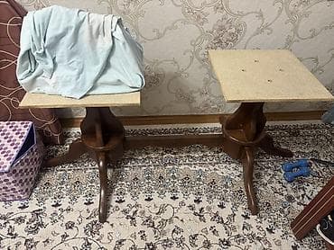 small table: Обеденный стол разборный, овальная столешница с двумя опорами. - — 2