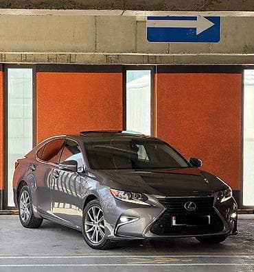 Lexus ES: 2017 г., 2.5 л, Автомат, Гибрид, Седан