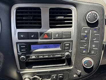 тракторы мтз82: Легкий грузовик, Hyundai, Стандарт — 7