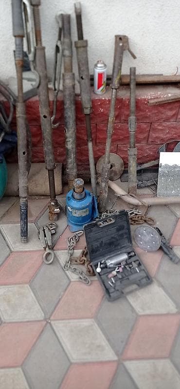 инструменты для гаража: Набор инструментов — 1