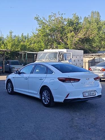 Продажа авто: Hyundai Sonata: 2019 г., 2 л, Автомат, Газ, Седан — 5