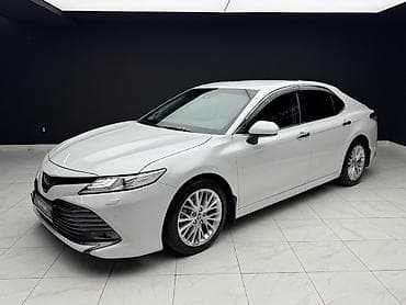 продаю тайота калдина: Toyota Camry: 2020 г., Автомат, Седан — 2