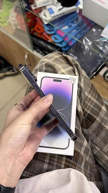 a 30 s: IPhone 14 Pro Max, Б/у, 256 ГБ, Deep Purple, Коробка, 82 % — 3