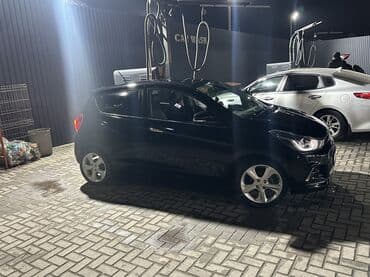 Chevrolet Spark: 2017 г., 1 л, Автомат, Бензин — 7