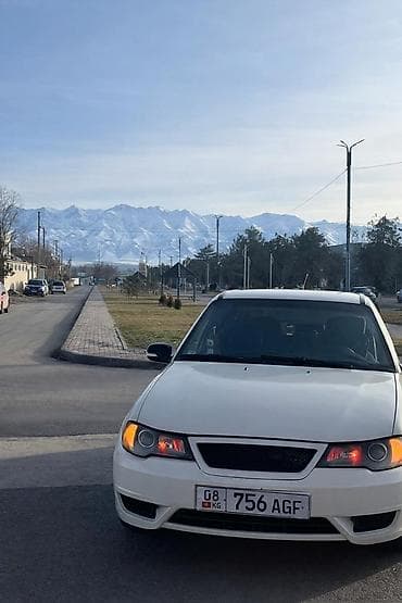 Daewoo Nexia: 2012 г., 1.5 л, Механика, Бензин, Седан