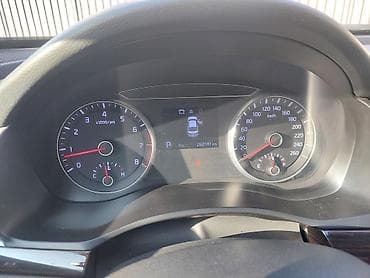 g wagon: Kia Cadenza: 2018 г., 3 л, Автомат, Газ, Седан — 7