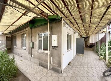 продать дом в бишкеке: Дом, 80 м², 5 комнат — 1