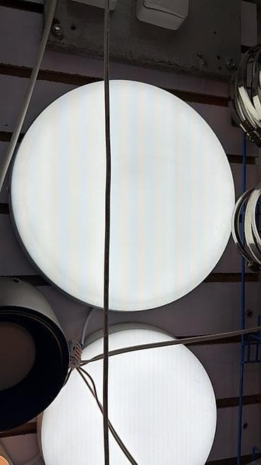 study lamp: Наружный настенный светильник прямоугольной формы. - Корпус: черный — 6