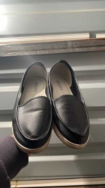 ecco 42: Продаю мокасины золотистый размер 37-300 сом; черный размер 38- 400 — 3