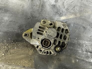 Генератор Honda 2003 г., Б/у, Оригинал, Япония