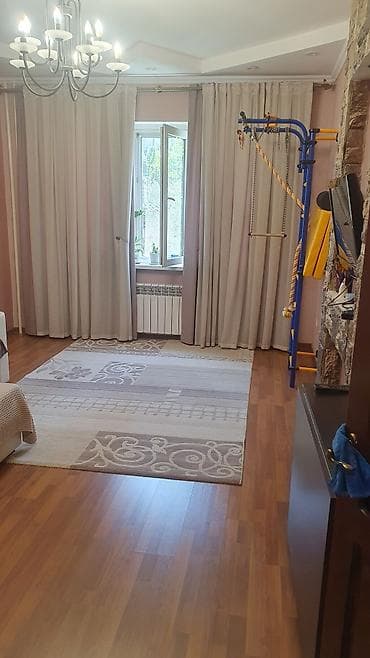 Недвижимость: Продаётся 2-х комн.кв,м-н Аламедин-1 📌Коммуникации центральные 📌105 — 1