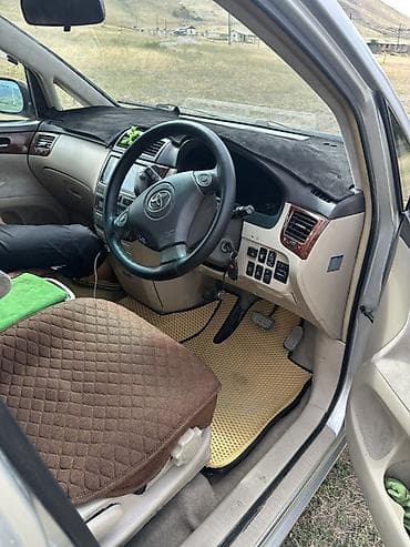 highlander platinum: Toyota Ipsum: 2001 г., 2.4 л, Автомат, Газ, Минивэн — 6