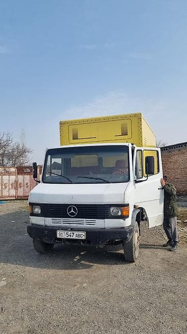 Грузовик, Mercedes-Benz, Стандарт, 4 т, Б/у