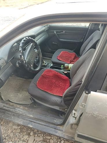 с4 2 6: Audi 100: 1991 г., 2.3 л, Механика, Бензин, Седан — 9