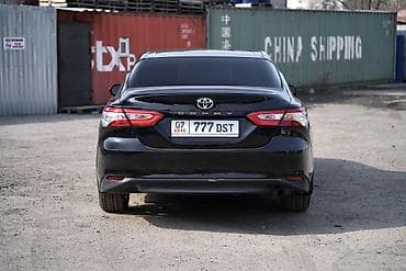 step 2: Toyota Camry: 2019 г., 2.5 л, Автомат, Бензин, Седан — 8