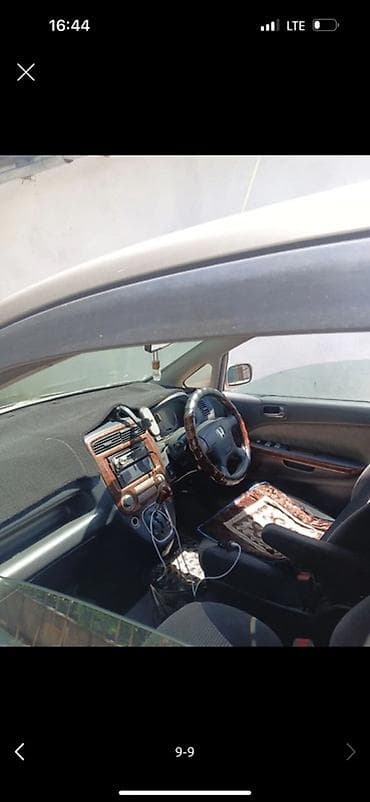 Продажа авто: Honda Stream: 2001 г., 1.7 л, Автомат, Бензин, Минивэн — 5