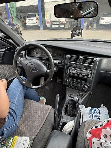 домик машина: Toyota Carina E: 1992 г., 1.6 л, Механика, Бензин, Хэтчбэк — 6