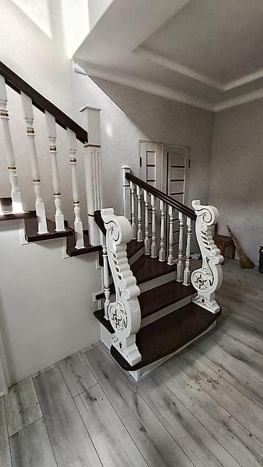 Рекламное оборудование: Лестница тепкич заказ алабыз Карагач . сосна. фанера шпон менен — 3