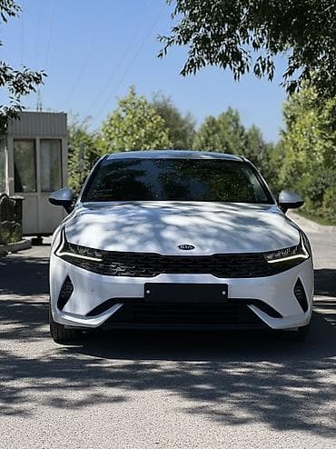 Kia K5: 2021 г., 2 л, Автомат, Гибрид, Седан