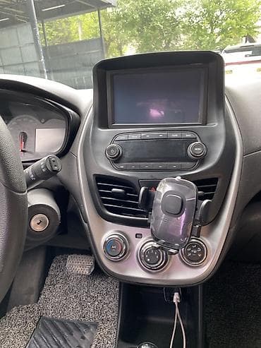 Унаа: Chevrolet Spark: 2017 г., 1 л, Автомат, Бензин, Хетчбек — 5