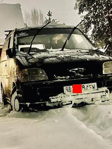 Hyundai H-1: 2001 г., Минивэн