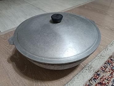 советский чайник: СРОЧНО продаю.
Небольшой советский, качественный казан.
4-5 литр — 4
