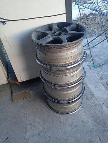 купить диски 17.5 грузовые: Диски R 15 Комплект, отверстий - 4, Б/у — 3