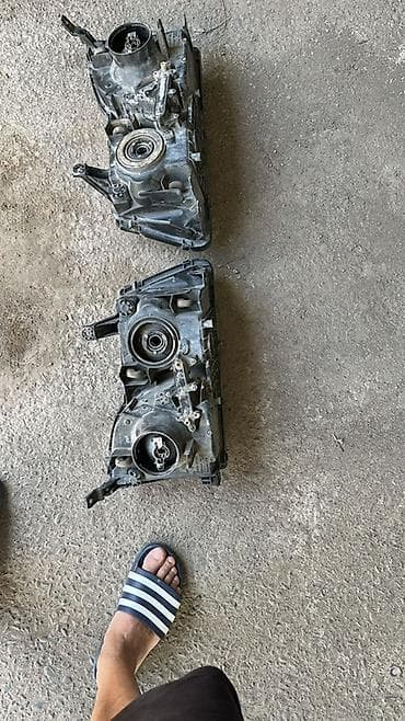 панель лексус: Алдыңкы фаралар комплектиси Lexus — 3