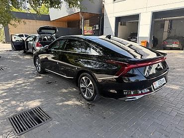 jac 9: Kia K8: 2021 г., Автомат, Гибрид — 5