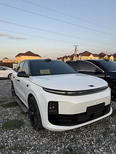 step rf3: Lixiang L6: 2024 г., 1.5 л, Автомат, Гибрид, Кроссовер — 2