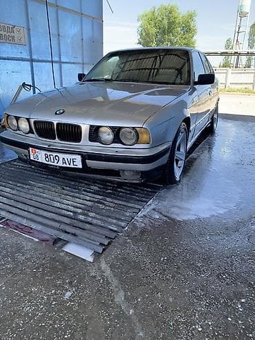 Продажа авто: BMW 5 series: 1991 г., 2 л, Механика, Бензин, Седан — 1