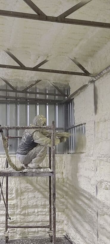 утепление домов фасадов: Утепление крыши, Утепление потолоков | Утепление офиса, Утепление квартиры, Утепление склада | Пенополиуретан, Термопанели Больше 6 лет опыта — 7