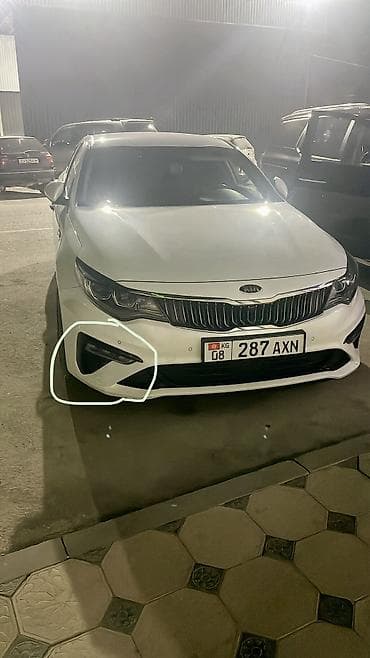 Транспорт: Решетка радиатора Kia 2018 г., Б/у, Оригинал — 2