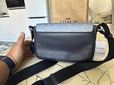 Сумки: COACH Pk Small Flap Crossbody in Ombre (модель CDZ98 SV/BL, цвет — 1